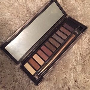 Naked 2 palette (brand new)