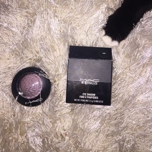 Mac mineralize eyeshadow