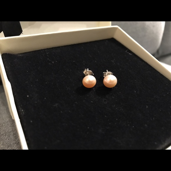 NEW • Authentic Freshwater Pearls in blush