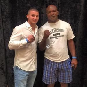 Meet your Posher, Dillon