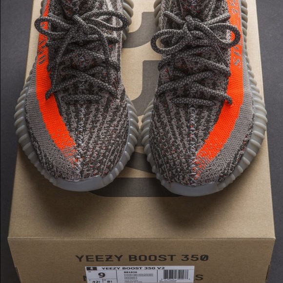 Yeezy Boost 350 V2
