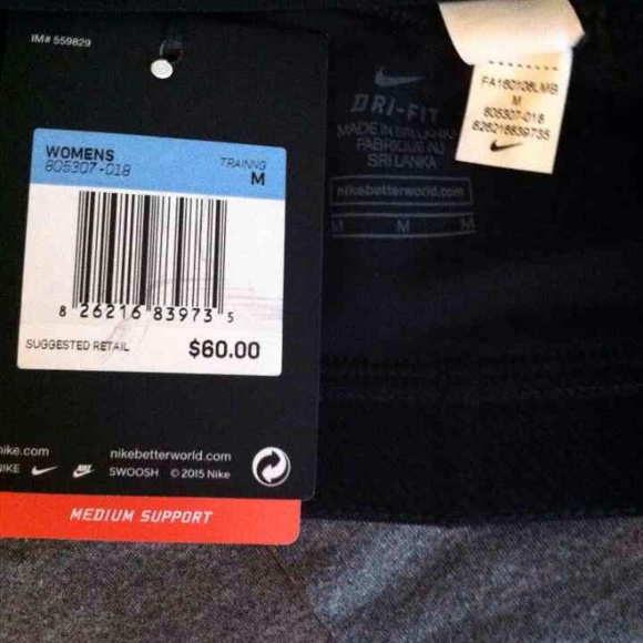 Nike Pro Padded Sports Bra, Sz M #805307 NWT - Picture 4 of 4