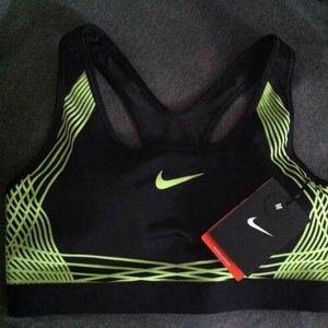 Nike Pro Padded Sports Bra, Sz M #805307 NWT