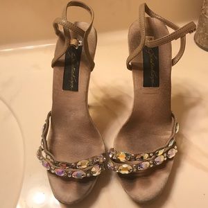 Johnathan Kayne heels