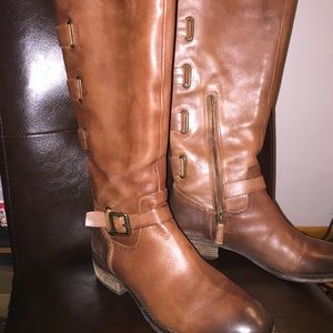 Arturochiang with original BOX!!!