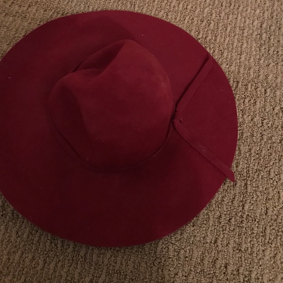 LF floppy hat