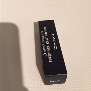 Mac lipstick