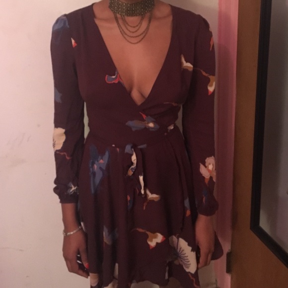 wrap dress - Picture 1 of 2