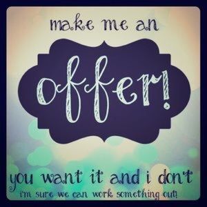 ✅CLEARING OUT CLOSET✅