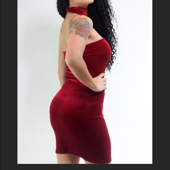 Dress - Picture 2 of 2