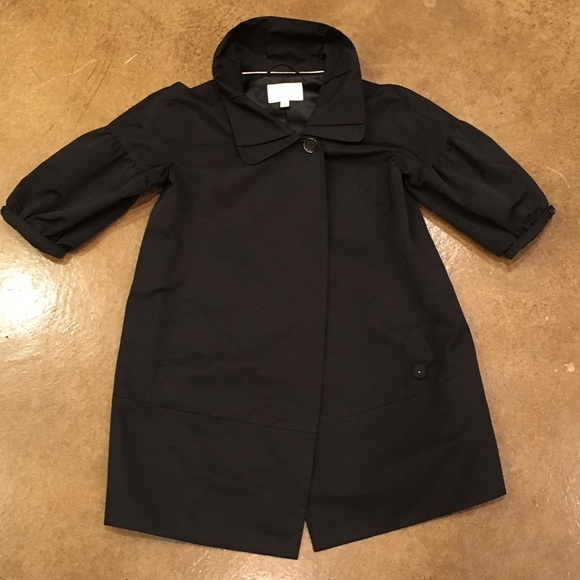 Banana Republic Jackets & Blazers - Banana Republic black shaped trench 🐝