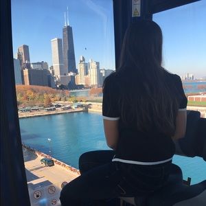 Meet your Posher, Ines