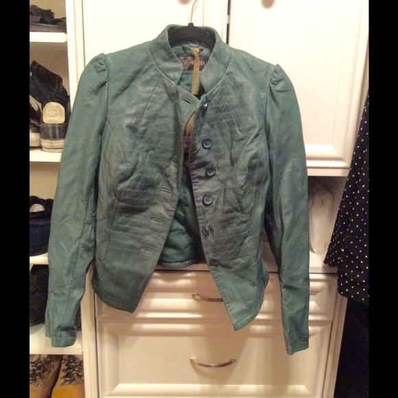 Brand new leather jacket - Picture 2 of 4