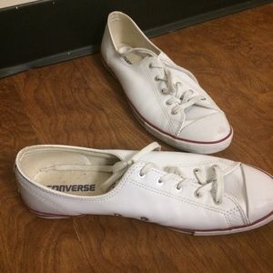 converse dainty sneakers low leather