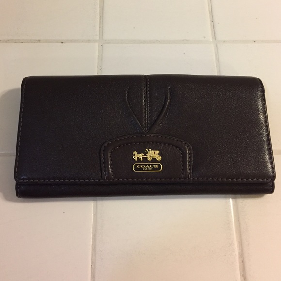 Coach Handbags - SOLD 🚫🚫 COACH WALLET