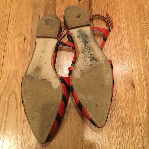 H&M red and navy striped adjustable flat pumps - Picture 2 of 4