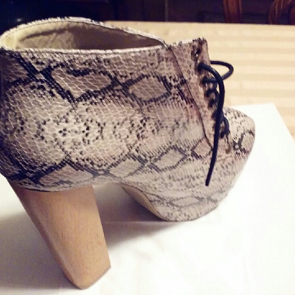 New Edgy Beige Snakeskin booties. - Picture 2 of 3