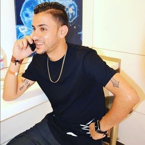 Meet your Posher, Tamer