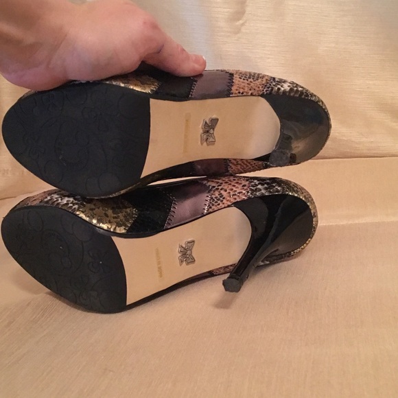 💖Dollhouse mixed pattern heels size 7 1/2 - Picture 3 of 4