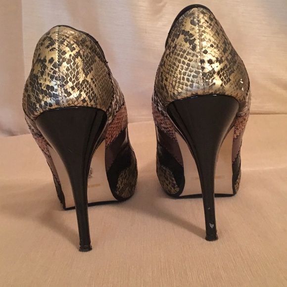 💖Dollhouse mixed pattern heels size 7 1/2 - Picture 4 of 4