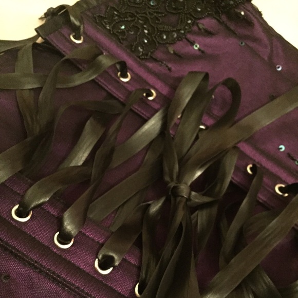 Steel boned corset from sub culture - Picture 2 of 6