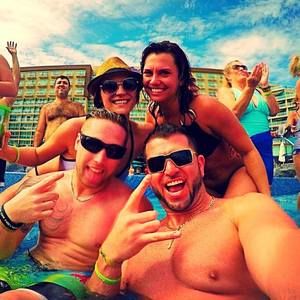 Meet your Posher, Aaron