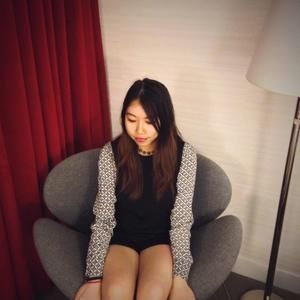 Meet your Posher, Suzanne