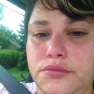 Meet your Posher, Leah