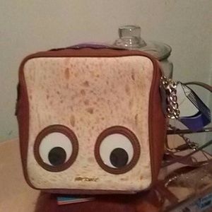 Peanut Butter &Jelly Crossbosy