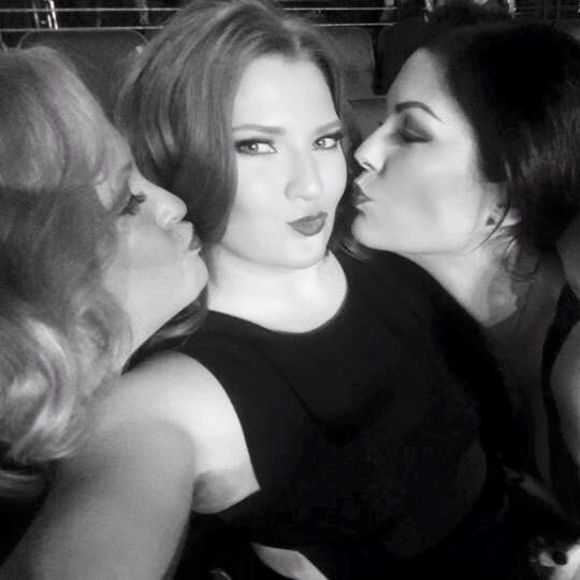 Meet your Posher, Hunter