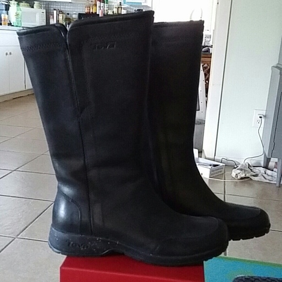 Teva Boots