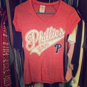 Phillies t-shirt