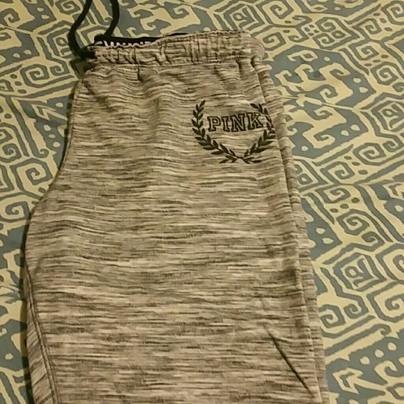 very cute sweats...perfect condition