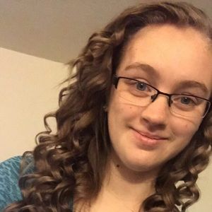 Meet your Posher, Miranda