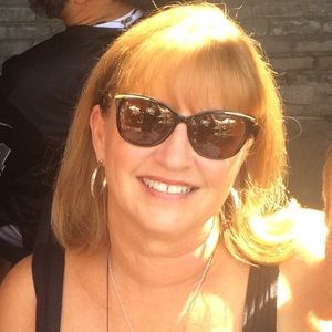 Meet your Posher, Jodi