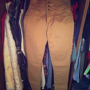 Refuge Jeans