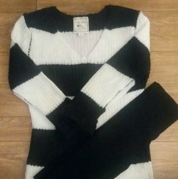 Black and white sweater