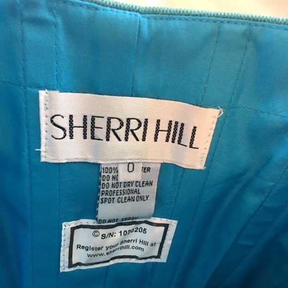 Sherri Hill Formal Dress - Picture 4 of 4