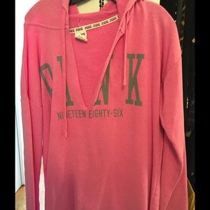PINK Victoria Secret Sweatshirt. Large. Pink