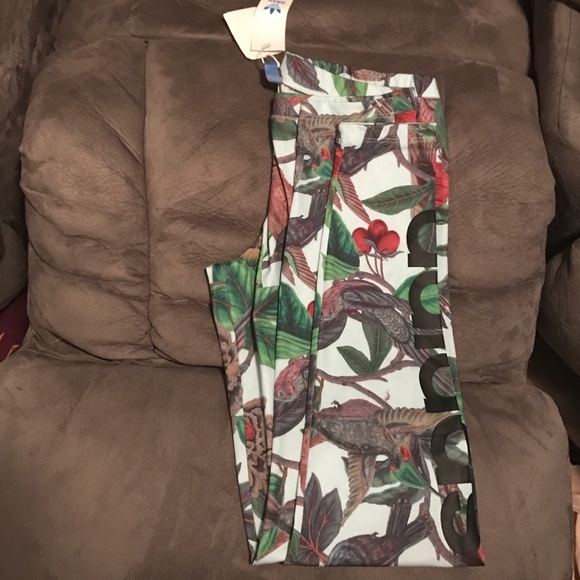 NWT ADIDAS FLORAL PRINT LEGGINGS