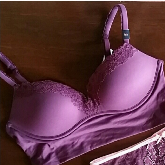 NWT Victoria's Secret Bra