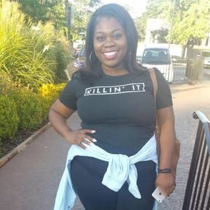 Meet your Posher, Kayla