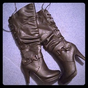 Nwot Black boots