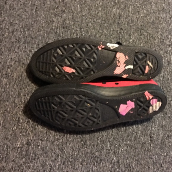 Converse! - Picture 3 of 3