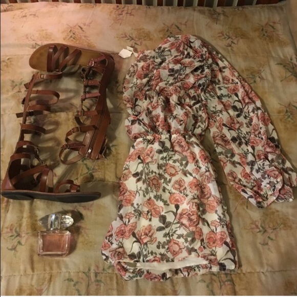 Flowy romper. - Picture 2 of 3