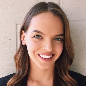 Meet your Posher, Elyse