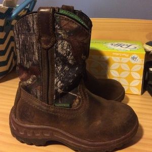 John Deere toddler Camo boots
