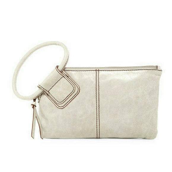 Hobo Sable Clutch 2025