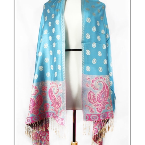 New pashmina scarf - Picture 1 of 2