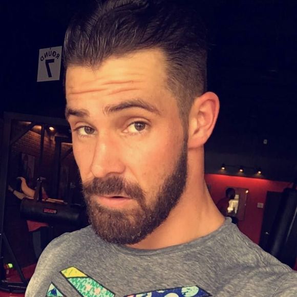 Meet your Posher, Russell - Picture 1 of 1